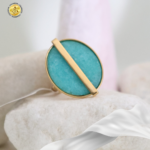 Anillo piedra grande línea