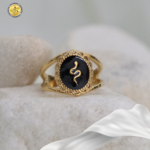 Anillo serpiente elegante